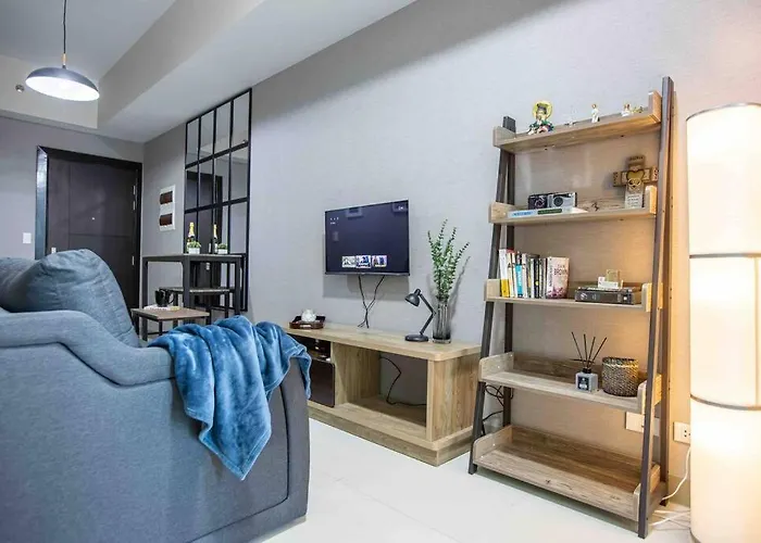 Apartamento Cozy 1br With Balcony And Netflix In Uptown Bgc