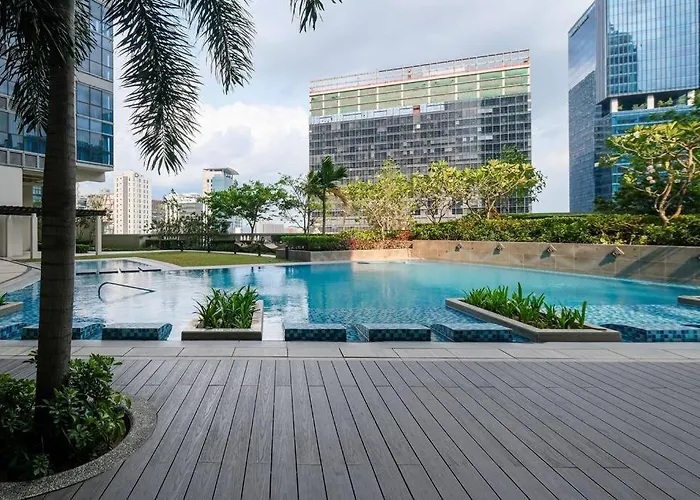 Apartamento Cozy 1br With Balcony And Netflix In Uptown Bgc *