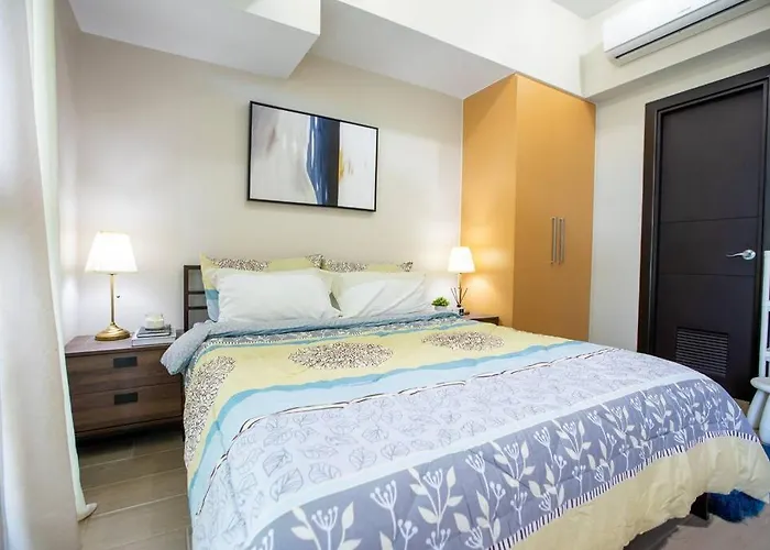 Cozy 1br With Balcony And Netflix In Uptown Bgc Apartamento Manila