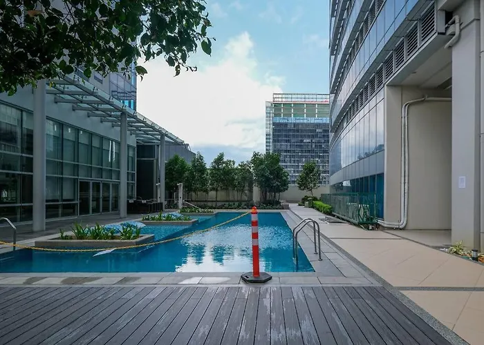 Cozy 1br With Balcony And Netflix In Uptown Bgc Apartamento