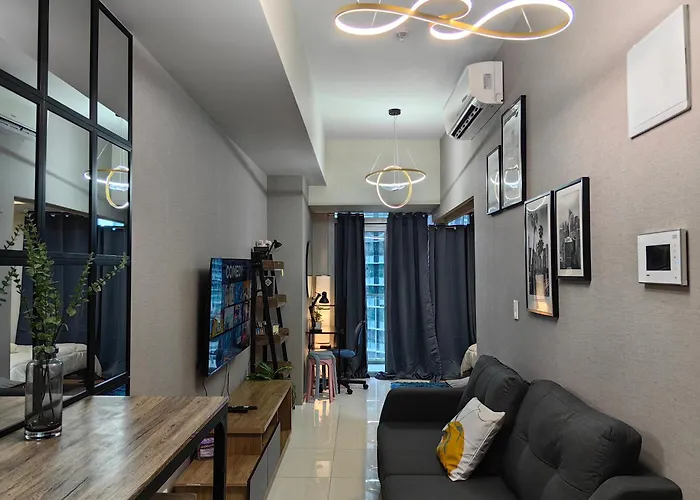Cozy 1br With Balcony And Netflix In Uptown Bgc Apartamento Manila