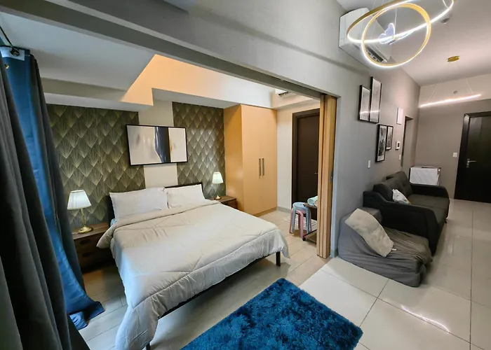 Cozy 1br With Balcony And Netflix In Uptown Bgc Apartamento