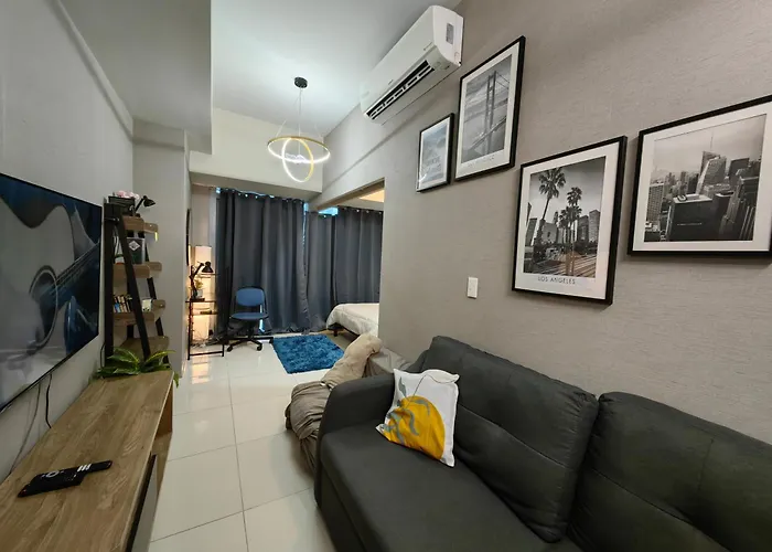 Cozy 1br With Balcony And Netflix In Uptown Bgc Apartamento